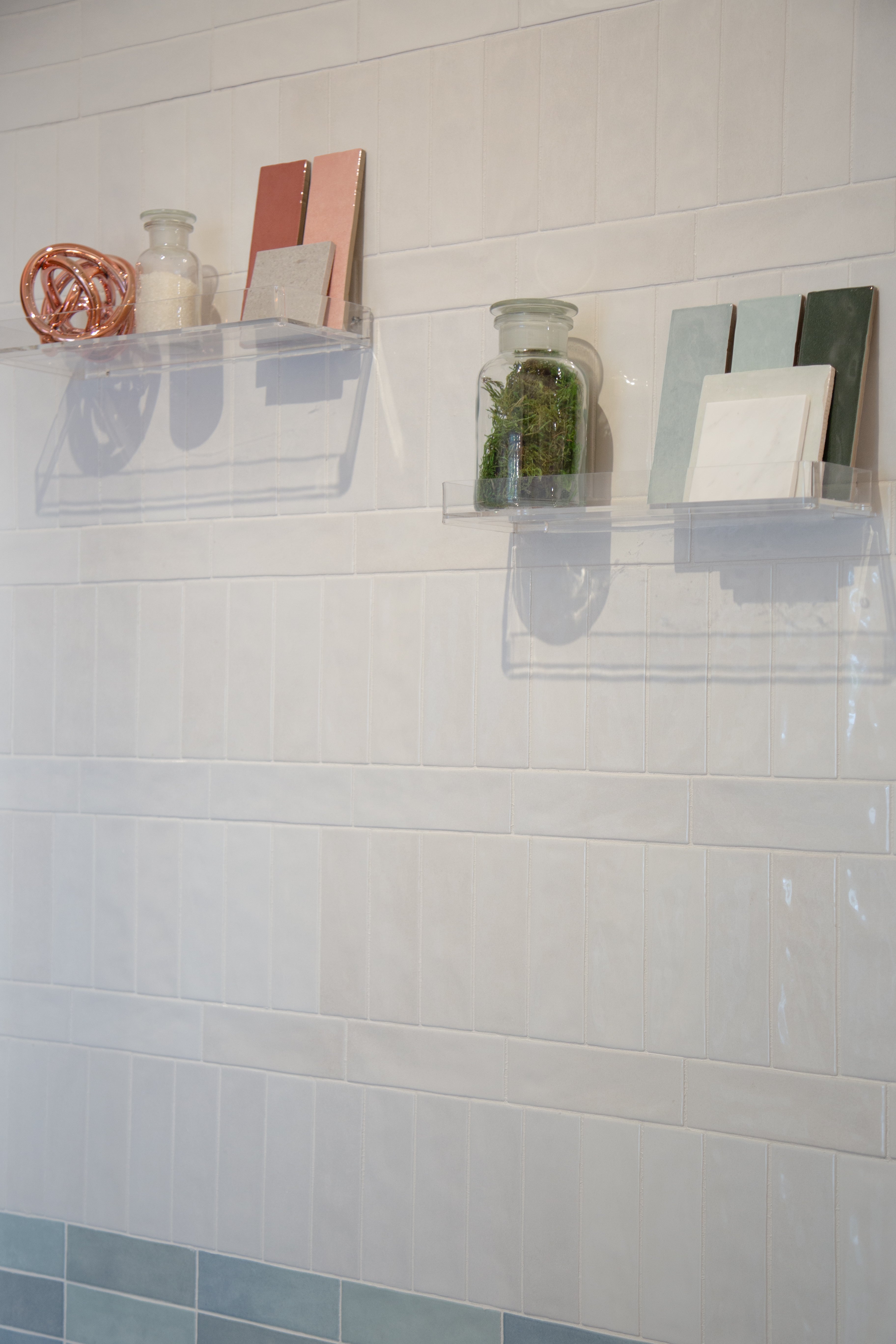 Kai 2.5x8 Cotton White Gloss Subway Tile